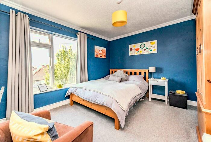 3 Bedroom Terraced House For Sale In Moor View Road, Sheffield, S8