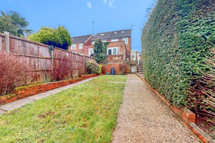 4 Bedroom Property To Rent In Kings Road, Westerham, TN16