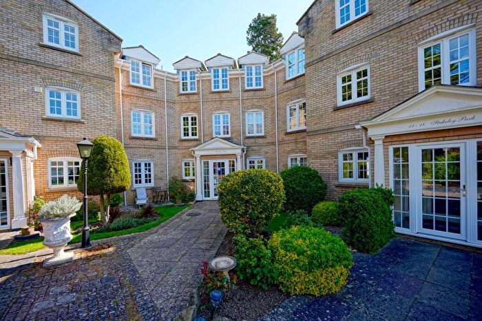 2 Bedroom Apartment For Sale In Chestnut Grove, Great Stukeley, Huntingdon, PE28