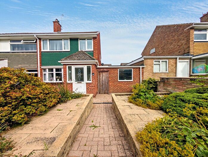 3 Bedroom Semi-Detached House For Sale In Harrowgate Lane, Stockton-On-Tees, TS19