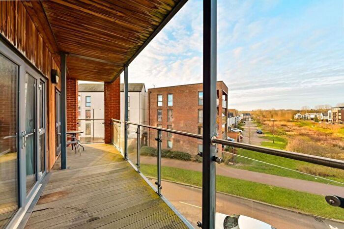 2 Bedroom Apartment For Sale In Atlas Way, Oakgrove, Milton Keynes, MK10