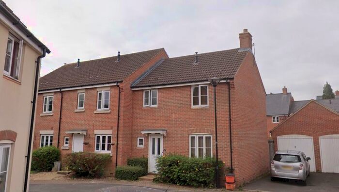3 Bedroom Semi-Detached House To Rent In North Swindon, Wiltshire, SN25