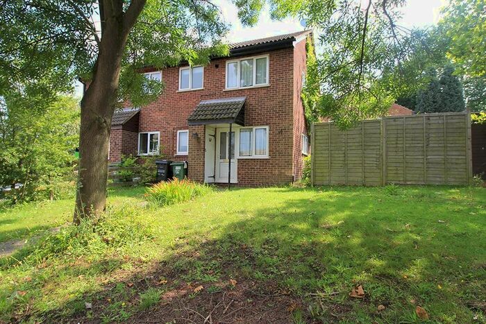 1 Bedroom Maisonette To Rent In Pennine Close, Shepshed, Loughborough, LE12