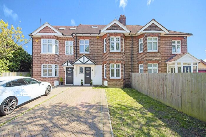 5 Bedroom Terraced House For Sale In Old Farm Road West, Sidcup, DA15