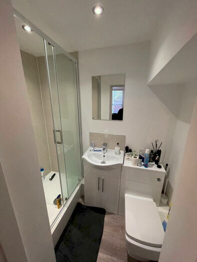 3 Bedroom Flat To Rent In Deuchar Street, Newcastle Upon Tyne, NE2