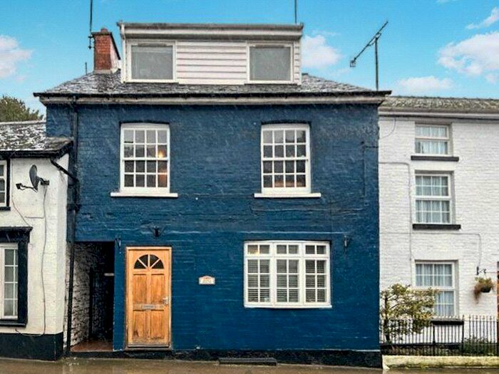 3 Bedroom Terraced House For Sale In Bridge Street, Llanfair Caereinion, Welshpool, Powys, SY21