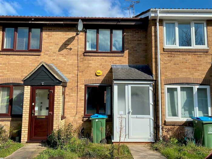 1 Bedroom House To Rent In Sharp Close, Aylesbury, HP21