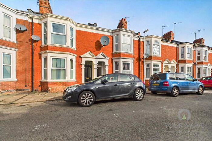 6 Bedroom House To Rent In Cedar Road, Northampton, Northamptonshire, NN1