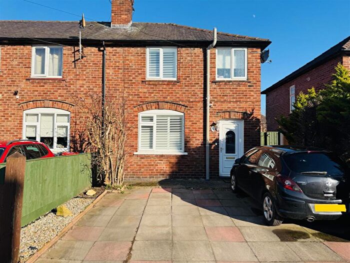 3 Bedroom End Of Terrace House For Sale In Meadows Place, Handbridge, CH4