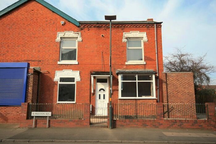 2 Bedroom Flat To Rent In Coventry Road, Yardley, Birmingham, B26