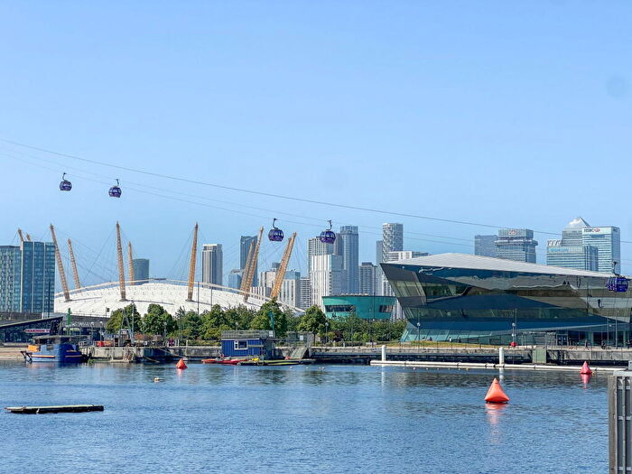 3 Bedroom Apartment For Sale In Western Gateway, London, E16