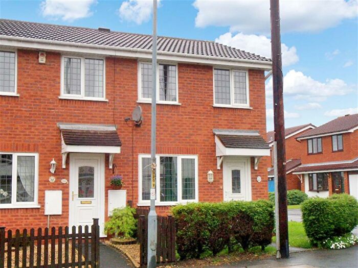 2 Bedroom End Of Terrace House To Rent In Evesham Road, Redditch, B97