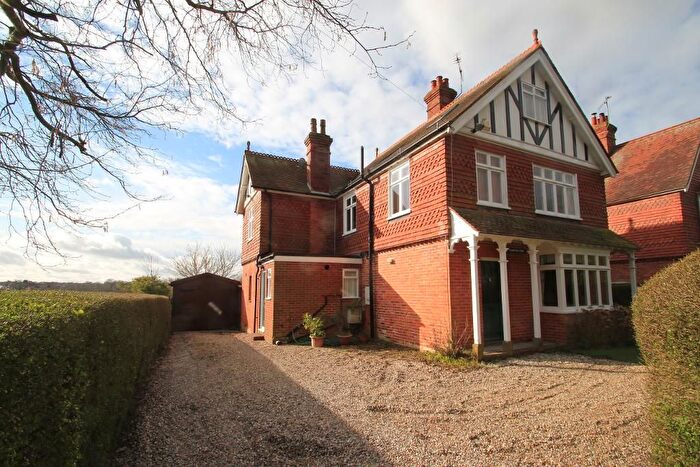 4 Bedroom Detached House To Rent In Heartenoak Road, Hawkhurst, Kent, TN18