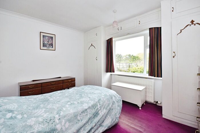 2 Bedroom Bungalow For Sale In Bridgefield Close, High Lane, Stockport, Greater Manchester, SK6