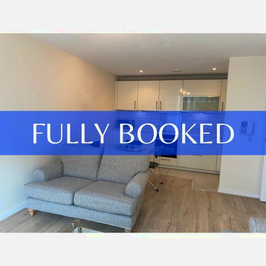2 Bedroom Apartment To Rent In Block Spectrum, Salford, Greater Manchester, M3