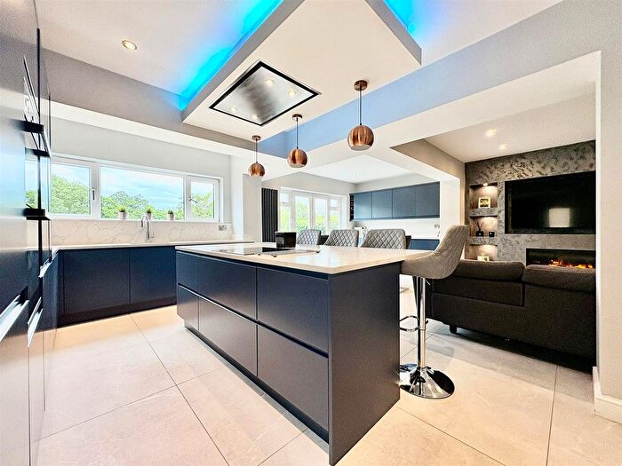 4 Bedroom Semi-Detached House For Sale In Branch Road, Mellor Brook, Blackburn, BB2