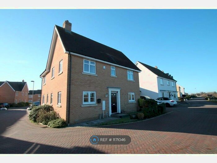 4 Bedroom Detached House To Rent In Cowlin Mead, Chelmsford, CM1