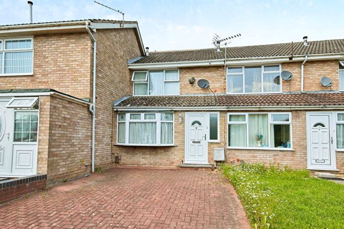 2 Bedroom Terraced House For Sale In Waltham Avenue, Sinfin, Derby, DE24