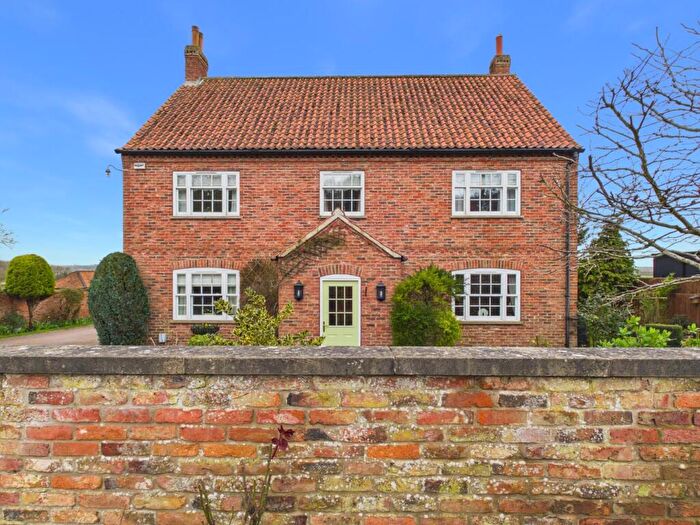 5 Bedroom Detached House For Sale In Main Street, Horkstow, Barton-Upon-Humber, DN18