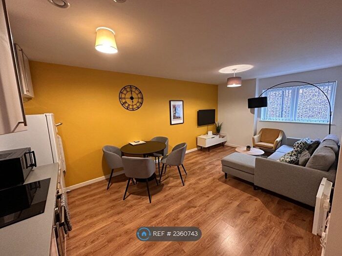 2 Bedroom Flat To Rent In Bengal Street, Manchester, M4