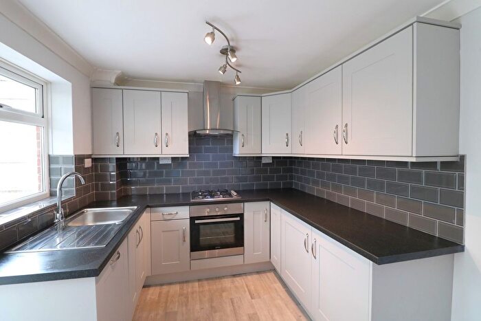 3 Bedroom Semi-Detached House To Rent In Redcar Road, Stoke-On-Trent, ST4