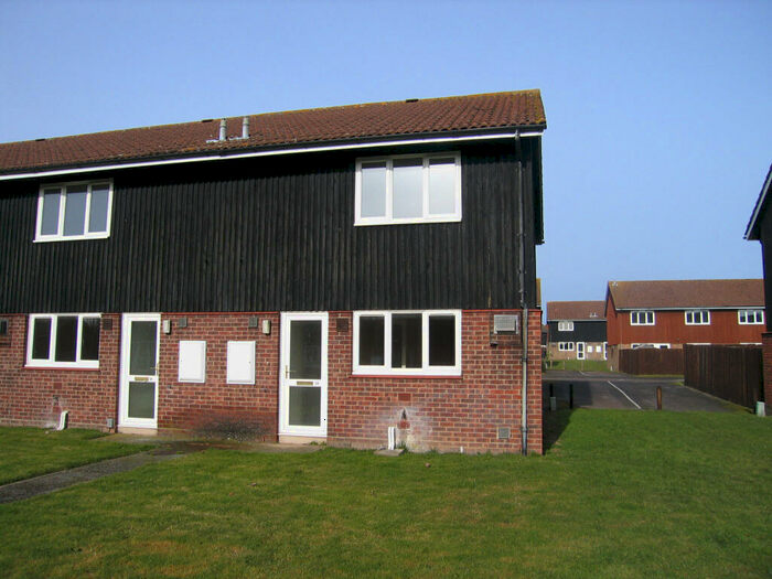 2 Bedroom End Of Terrace House To Rent In Nimbus Way, Newmarket, CB8