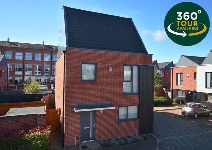 4 Bedroom Detached House To Rent In Wheathsheaf Way, Knighton Fields, Leicester, LE2