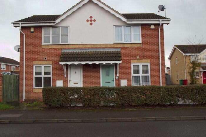 1 Bedroom House To Rent In Moor Furlong, Cippenham, SL1