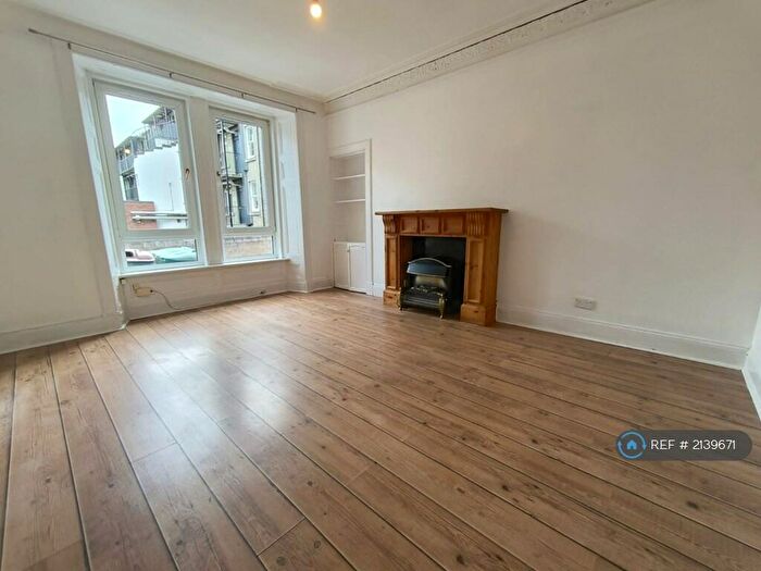 2 Bedroom Flat To Rent In Erskine Street, Dundee, DD4