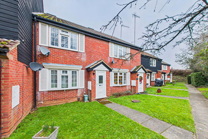 1 Bedroom Maisonette To Rent In Northridge Way, Boxmoor, HP1