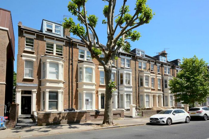 2 Bedroom Flat To Rent In Shirland Road, London, W9