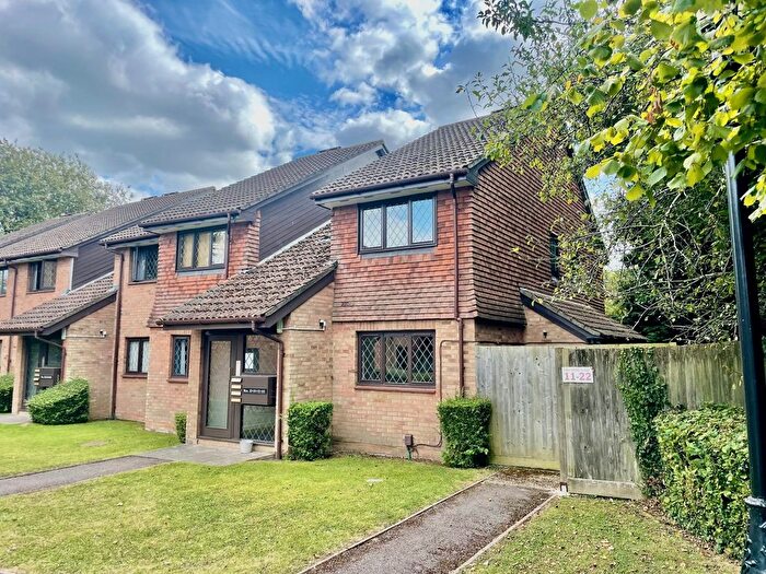 1 Bedroom Flat To Rent In Grasmere Close, Watford, WD25