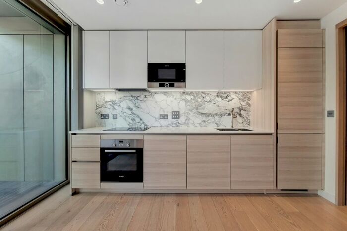 Studio For Sale In The Lighterman Building, Pilot Walk, SE10