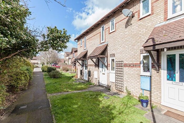 1 Bedroom Terraced House To Rent In Fircroft, Bicester, OX26