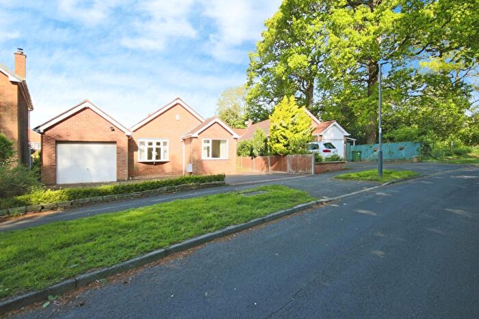 3 Bedroom Bungalow For Sale In Blacklow Road, Warwick, Warwickshire, CV34