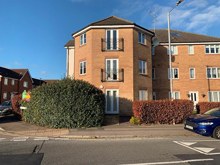 2 Bedroom Flat To Rent In Gregory Gardens, The Arbours, Northampton, NN3