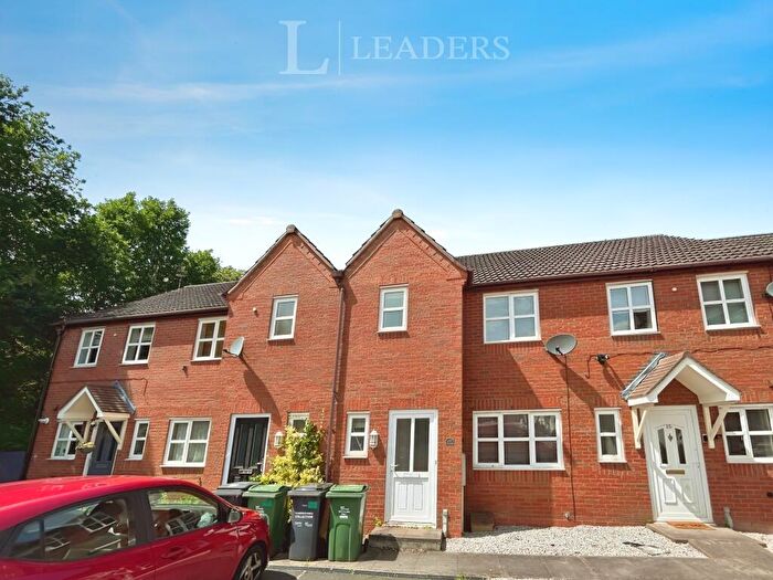 3 Bedroom Terraced House To Rent In Stonebow Close, Loughborough, LE11