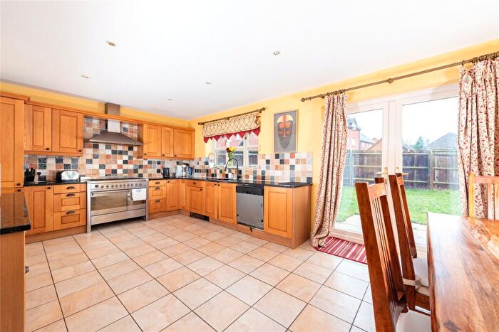 5 Bedroom Detached House For Sale In Wickstead Avenue, Grange Farm, Milton Keynes, Buckinghamshire, MK8