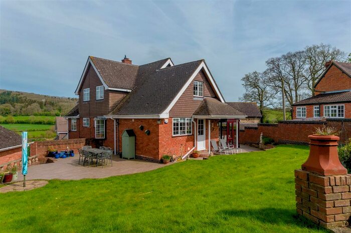 4 Bedroom Detached House For Sale In Suckley, Worcester, WR6