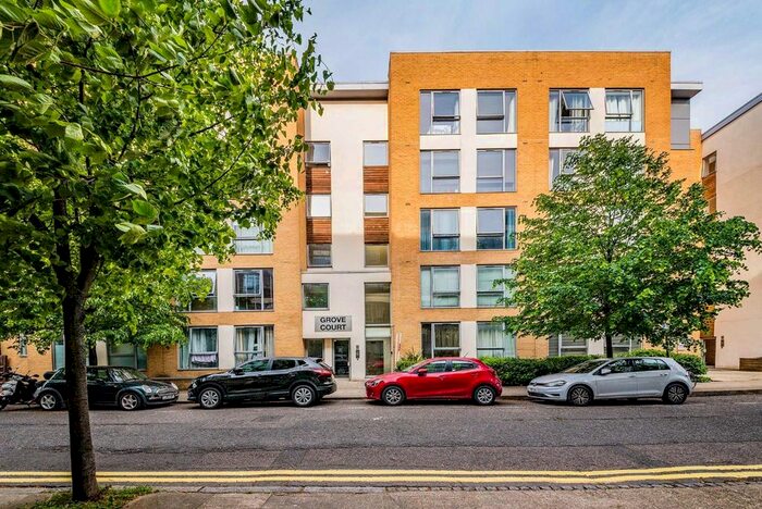 1 Bedroom Flat To Rent In Peckham Grove, London, SE15