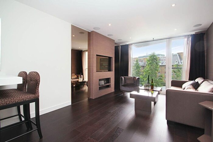 1 Bedroom Flat For Sale In Grosvenor Waterside, Belgravia, London, SW1W