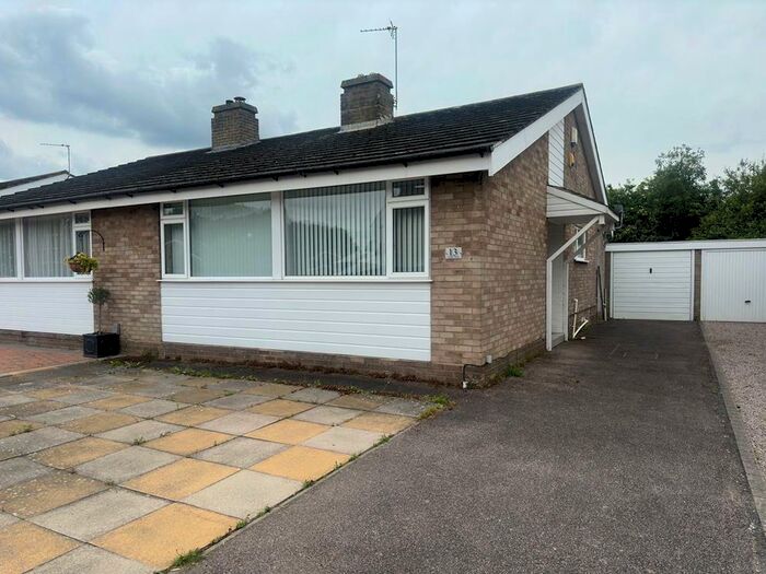 2 Bedroom Bungalow To Rent In Chapel Close, Goldington, MK41