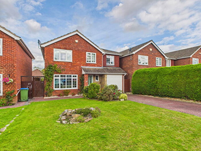 4 Bedroom Detached House For Sale In Searles View, Horsham, West Sussex., RH12