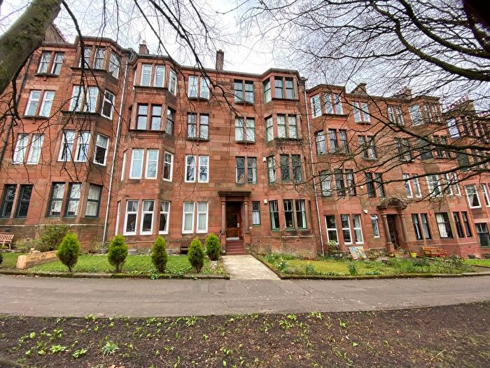 2 Bedroom Flat To Rent In Woodcroft Avenue, Broomhill, G11