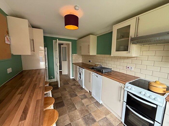 2 Bedroom Terraced House To Rent In Fraser Avenue, Fife, KY16