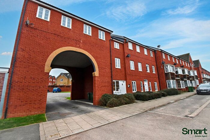 2 Bedroom Flat For Sale In Blakeslee Drive, Exeter, EX2