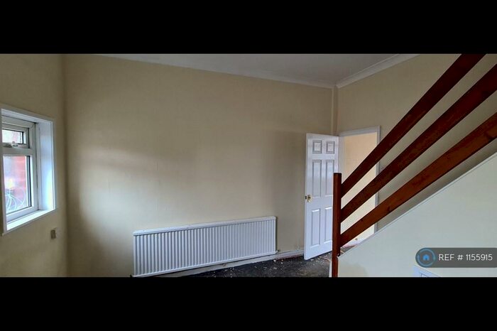 2 Bedroom Terraced House To Rent In Plodder Lane, Farnworth, Bolton, BL4