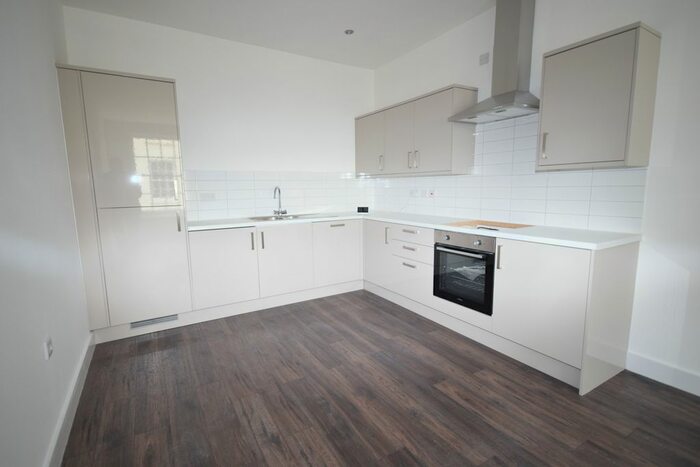 1 Bedroom Flat To Rent In Great Underbank, Stockport, Cheshire, SK1