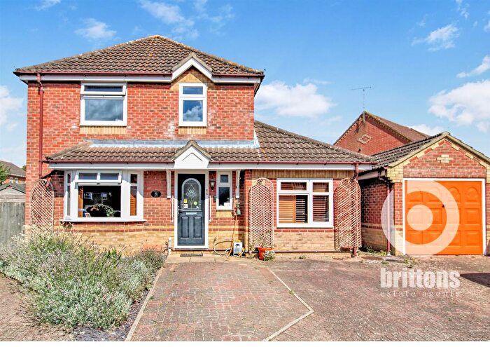 5 Bedroom Detached House For Sale In Hemington Close, King's Lynn, PE30