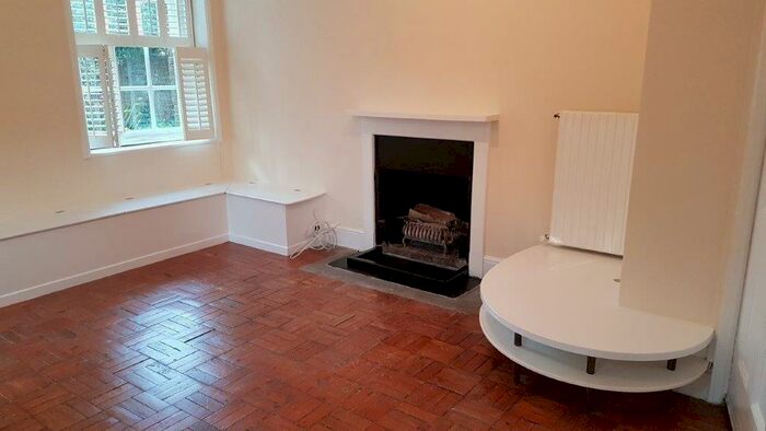 2 Bedroom Flat To Rent In Barnham Broom Road, Wymondham, NR18